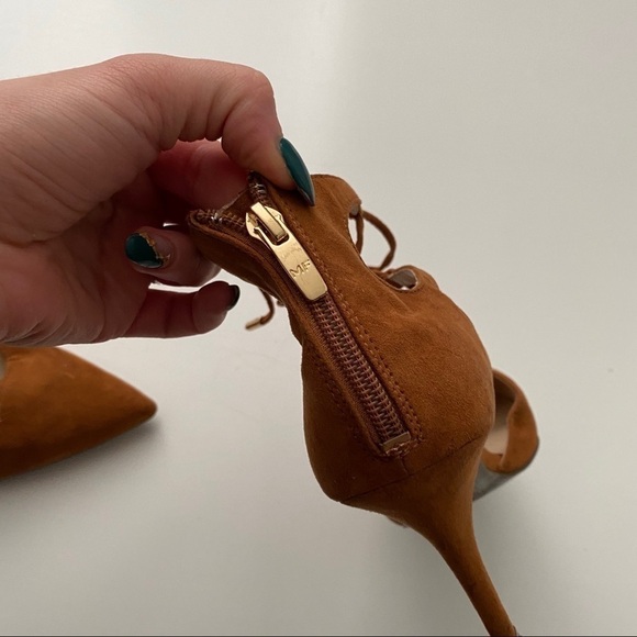 Marc Fisher lace up pointed heel size 7 - Picture 7 of 7